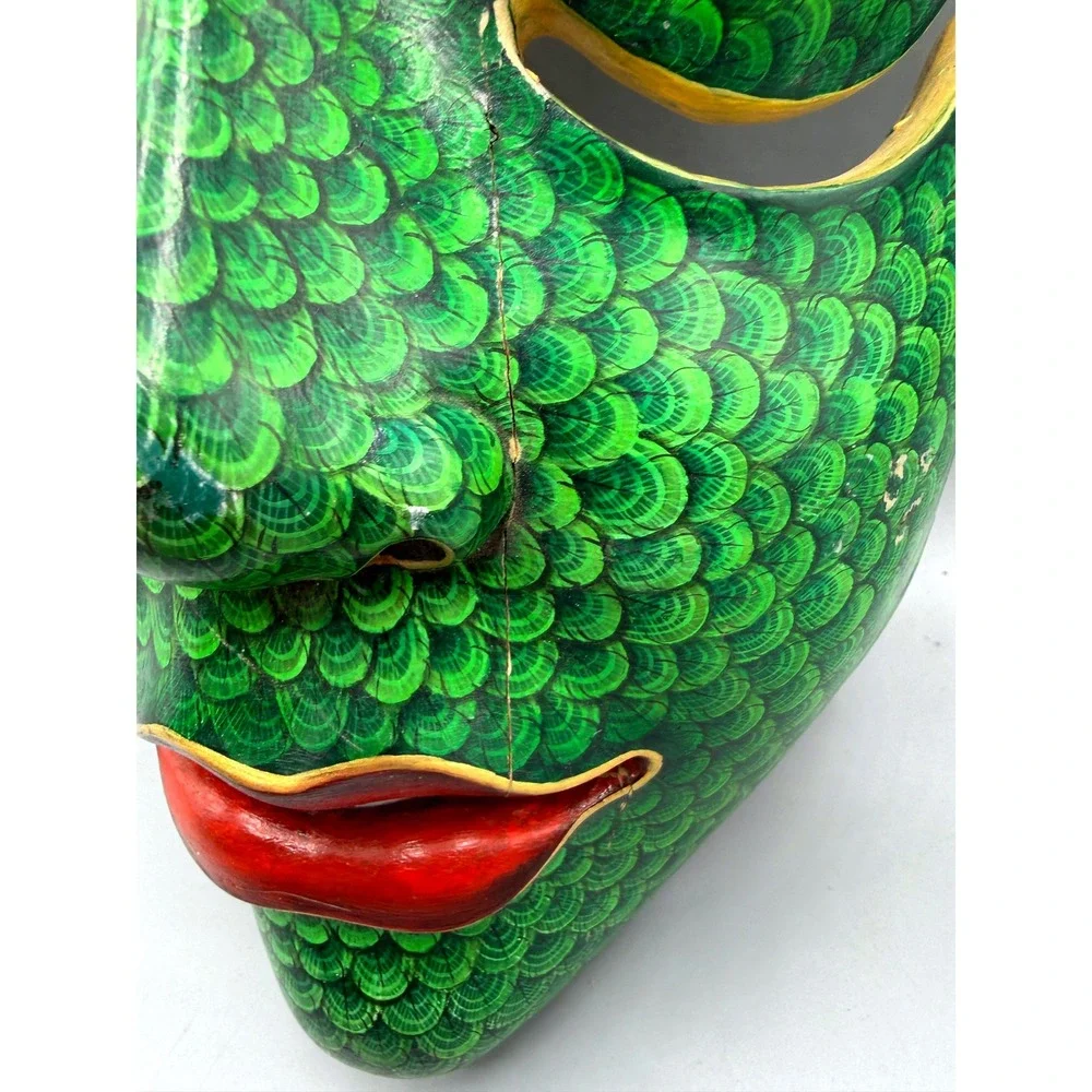 Balinese Batik Wood Mask Green Scale Hand Painted Bali Indonesia Folk Art 11.5in